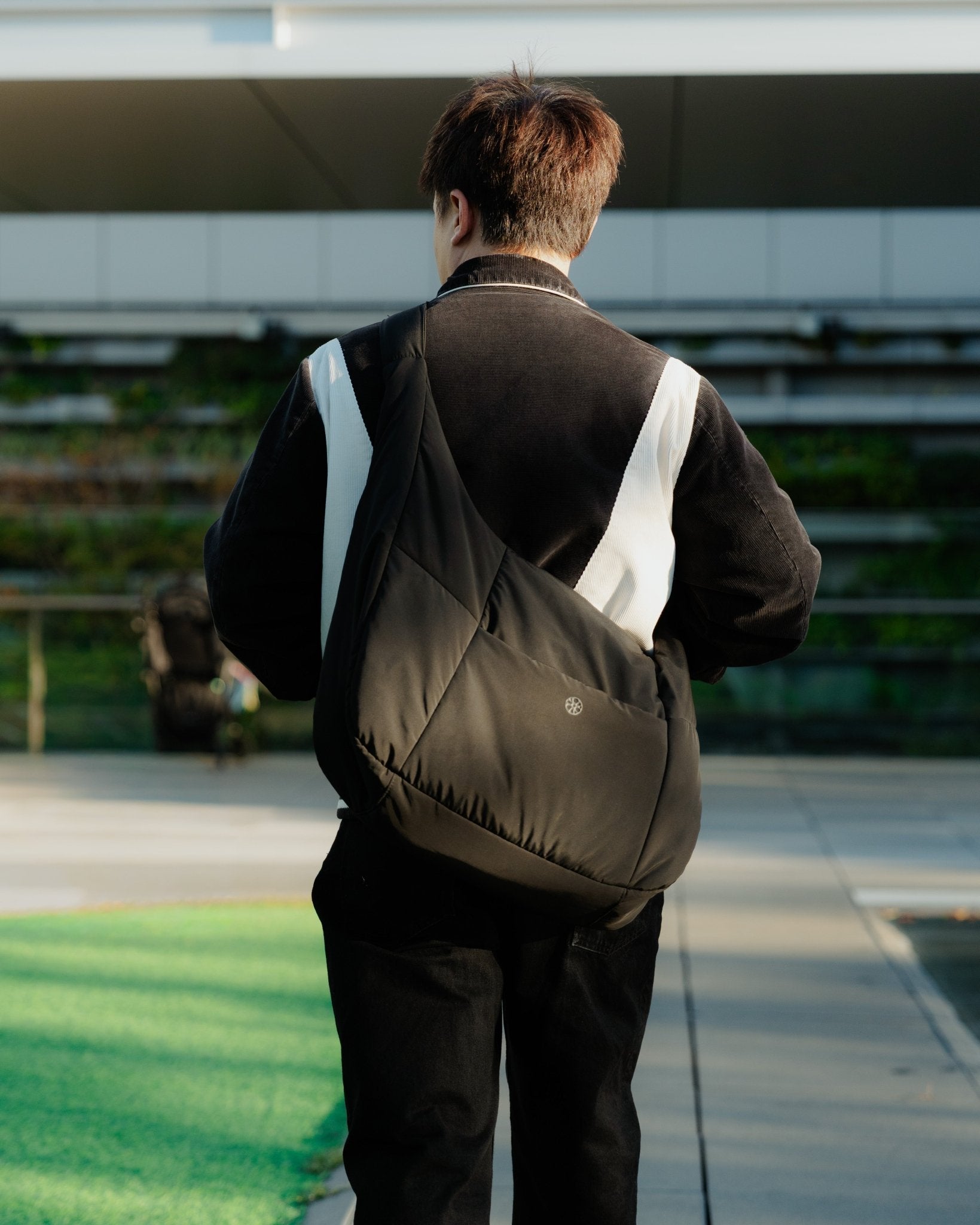 Perfectly Imperfect - Otto Oversized Puffer Sling Bag - Bag - Renkon - Renkon - Midnight Black -